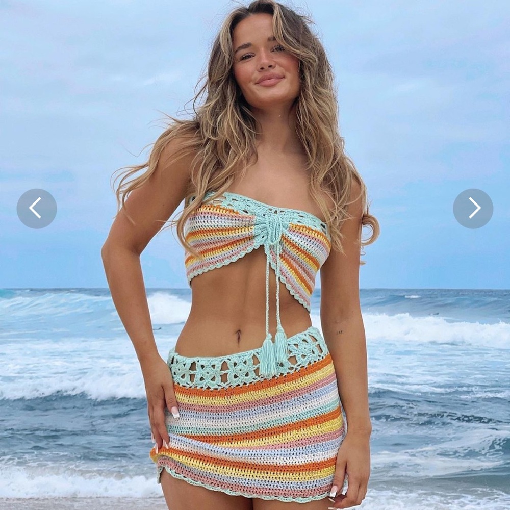 Showpo crochet cover up set large sold out